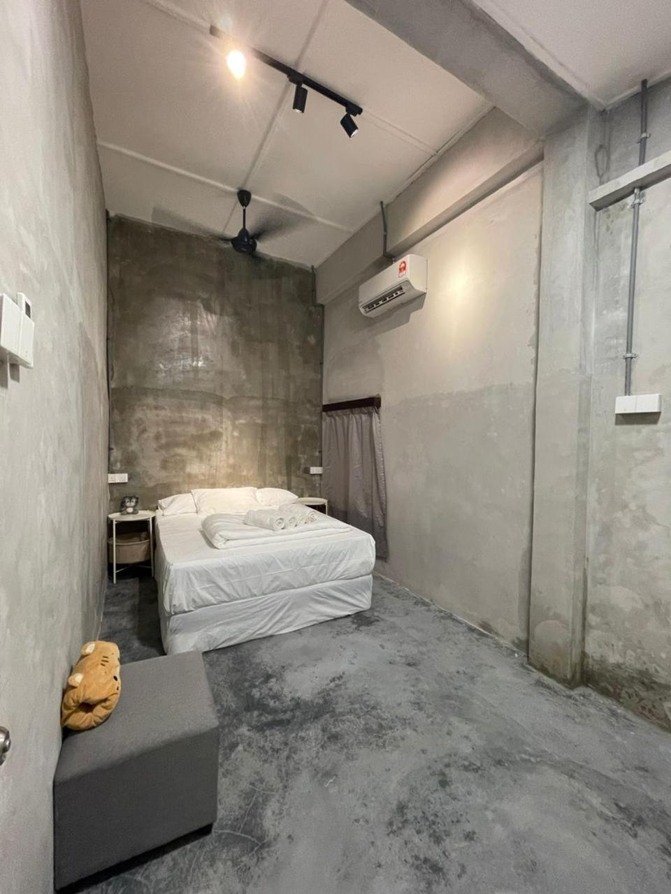 Sayang Sayang Private Pool *